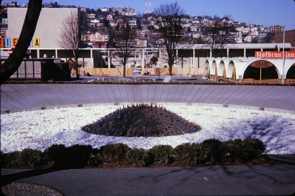 seattle international fountain in the past