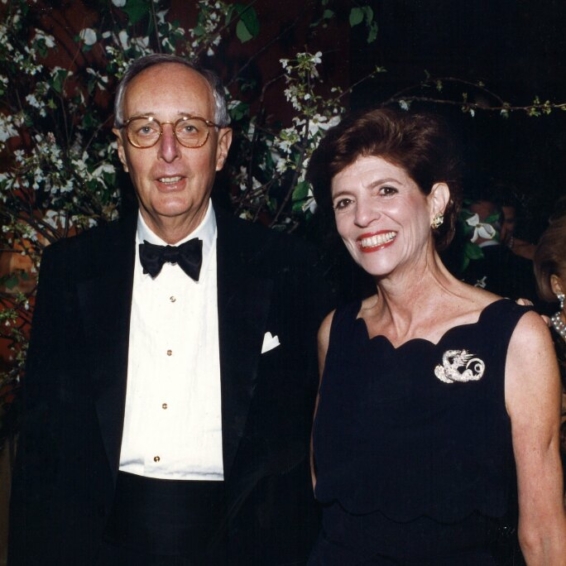 roger horchow later in life with his wife carolyn, both looking lovely